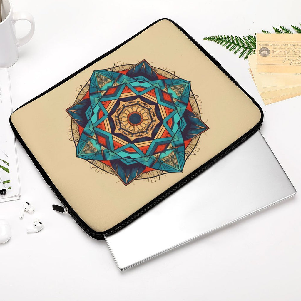 Funda geométrica para portátil