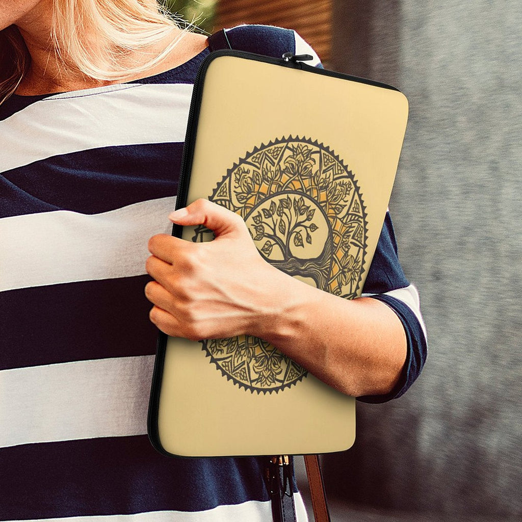 Funda para portátil con diseño de árbol
