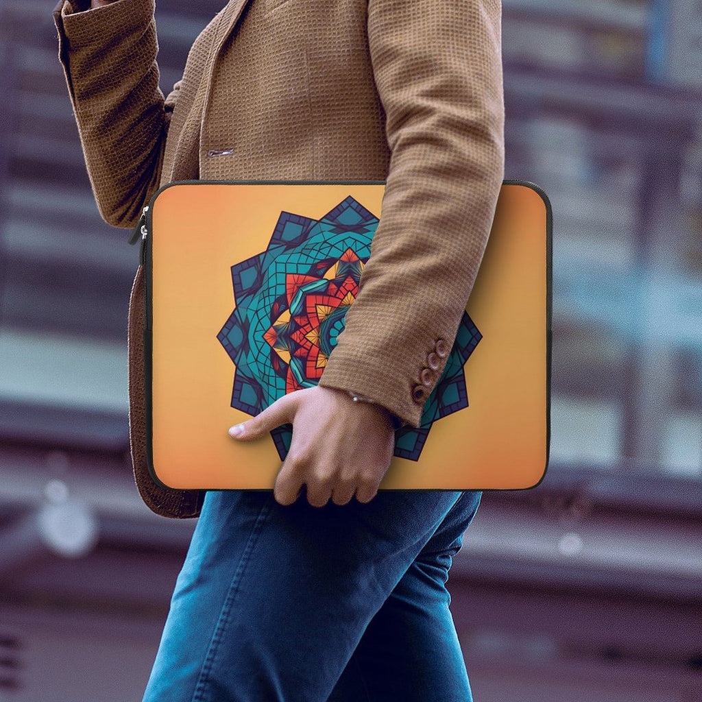 Funda geométrica para portátil