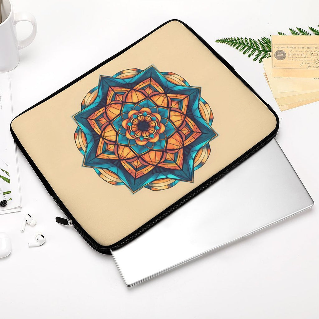 Funda geométrica para portátil