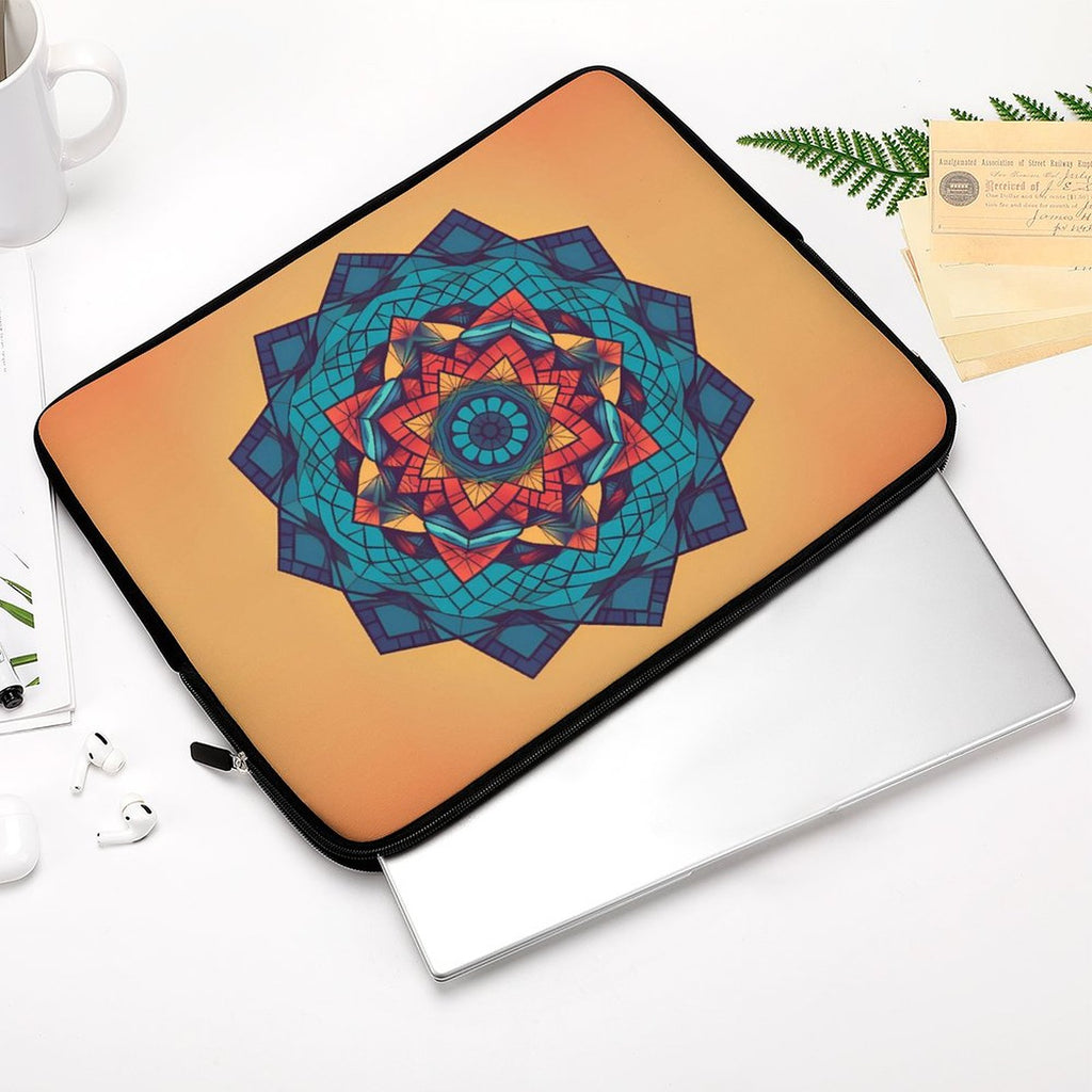 Funda geométrica para portátil