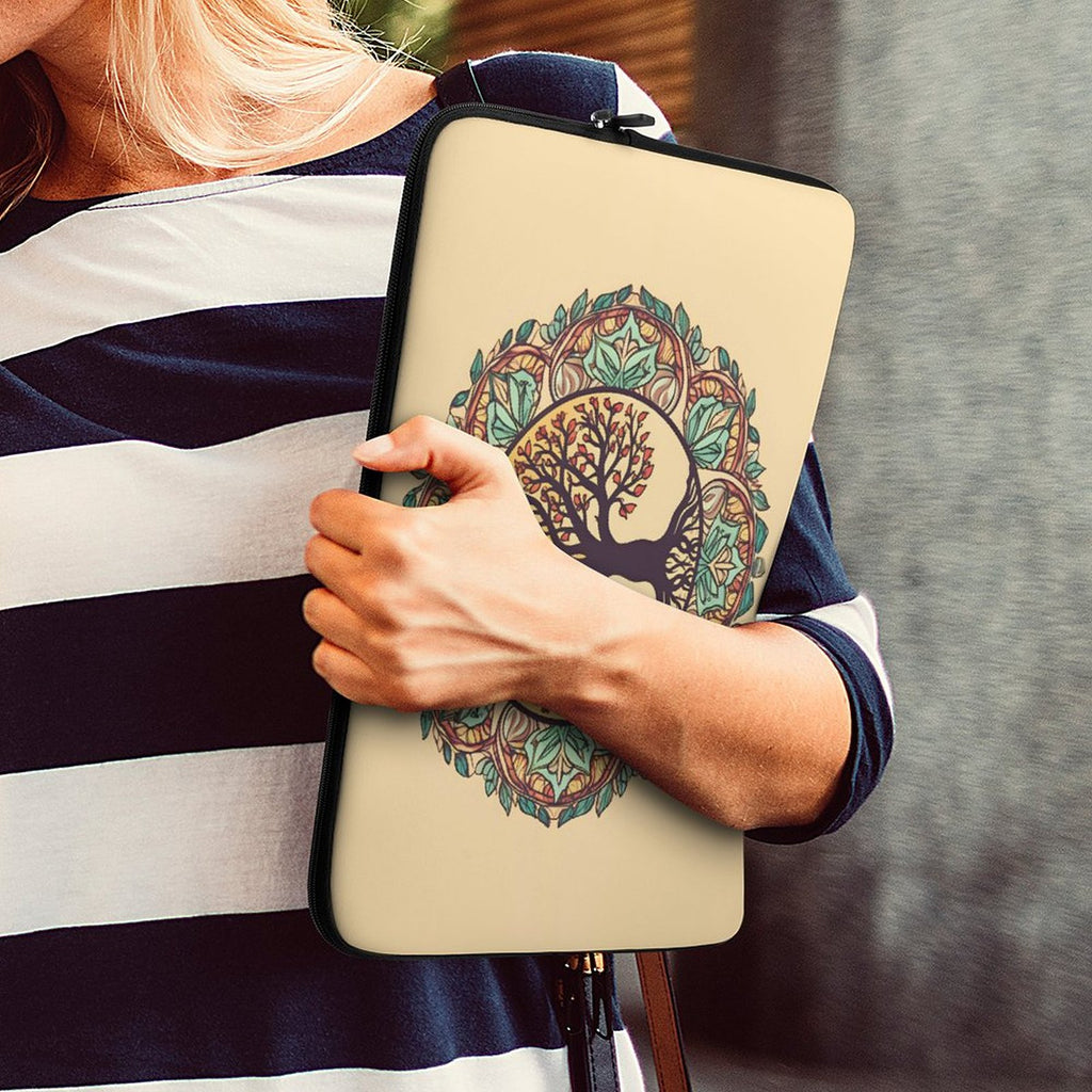 Funda para portátil con diseño de árbol